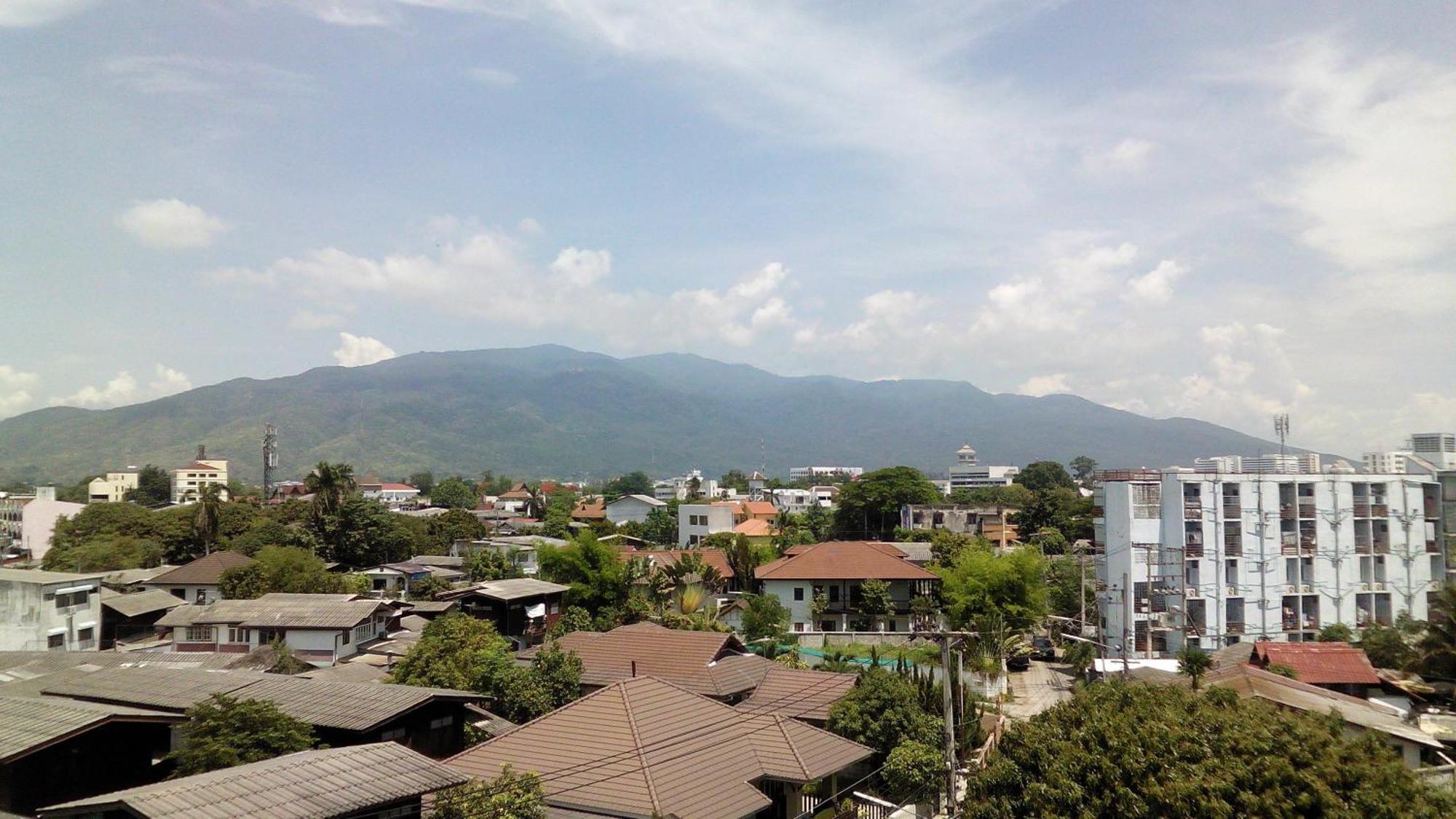 Mantra Place Chiang Mai Exterior foto
